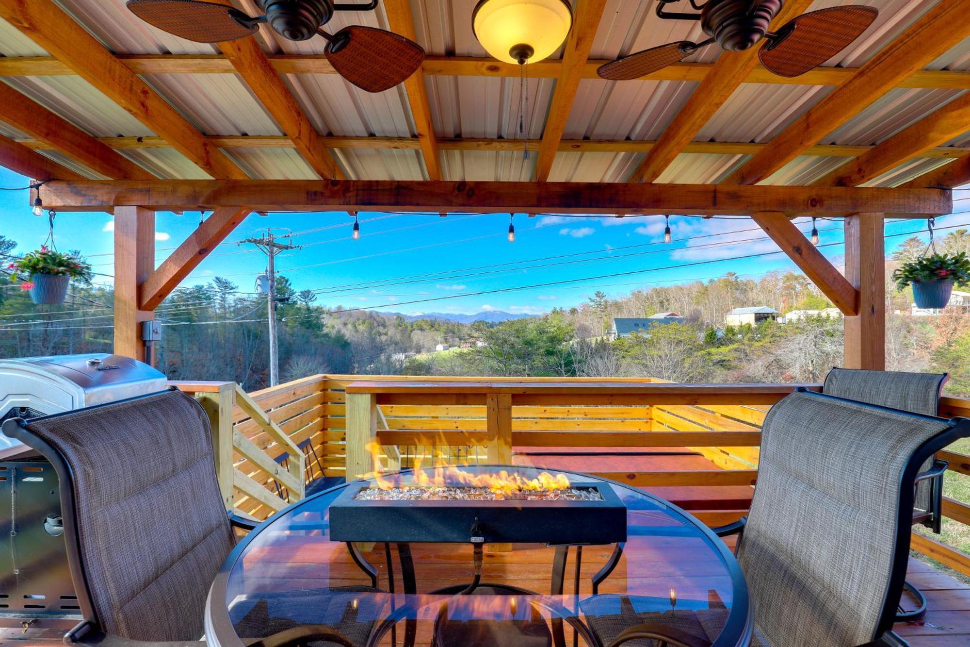 Marshall Studio With Loft, Hot Tub And Views! מראה חיצוני תמונה