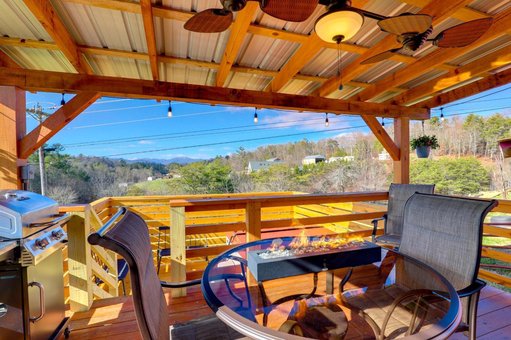 Marshall Studio With Loft, Hot Tub And Views! מראה חיצוני תמונה